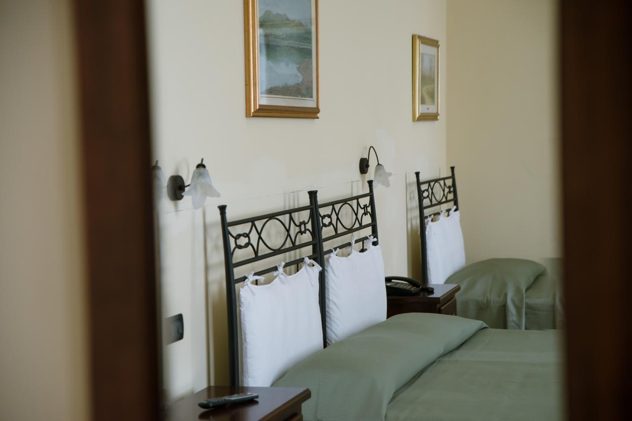 Il Convento Otel Trino Dış mekan fotoğraf