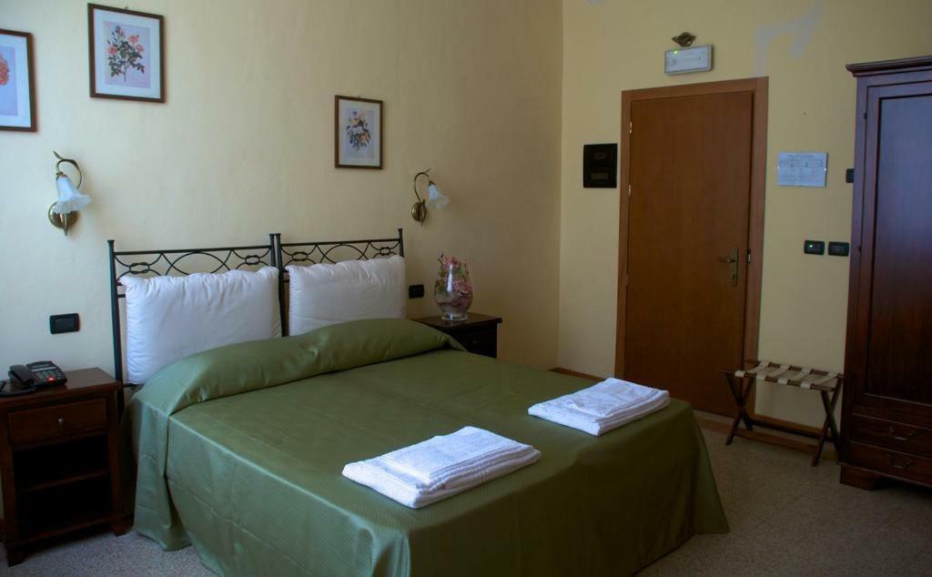 Il Convento Otel Trino Dış mekan fotoğraf